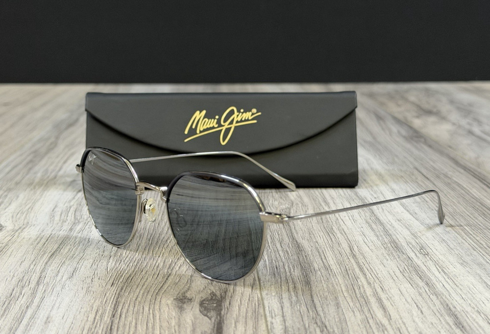 Maui Jim Island Eyes Titanium MJ859 11B Silver Grey Unisex Sunglasses 50mm NEW